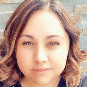 Meet your Posher, Yuliana